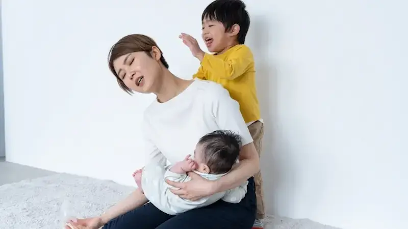 子育てに疲れているママ